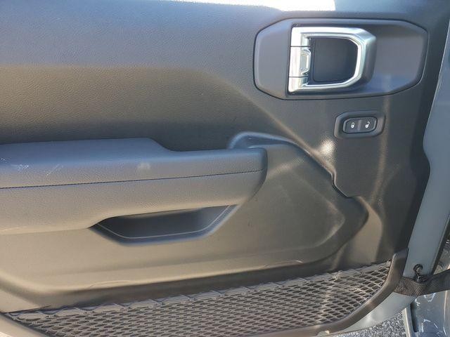 new 2026 Jeep Wrangler car, priced at $35,981