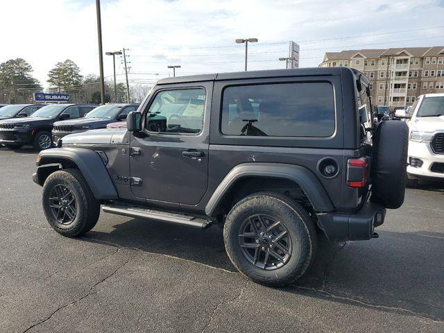 new 2025 Jeep Wrangler car, priced at $43,062