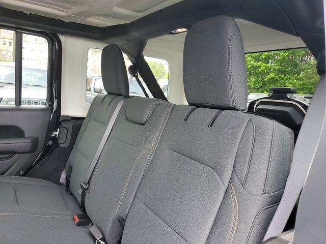 new 2025 Jeep Wrangler car, priced at $48,311