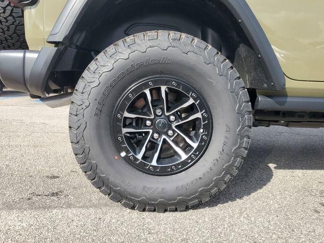 new 2025 Jeep Wrangler car, priced at $57,310
