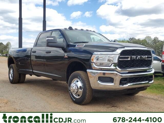 new 2024 Ram 3500 car, priced at $67,062