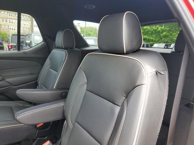 used 2023 Chevrolet Traverse car, priced at $40,983