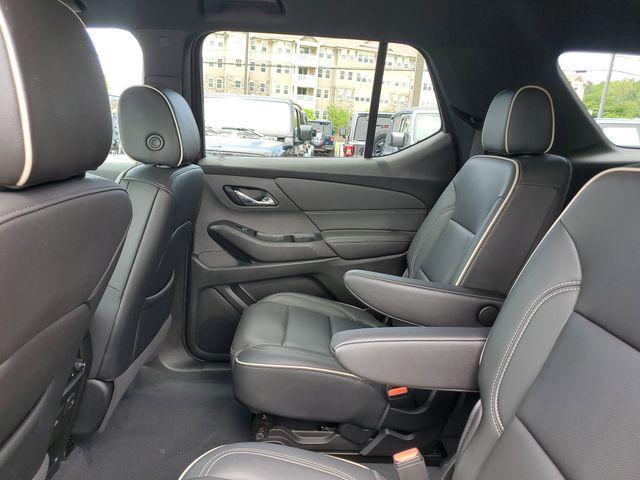 used 2023 Chevrolet Traverse car, priced at $40,983