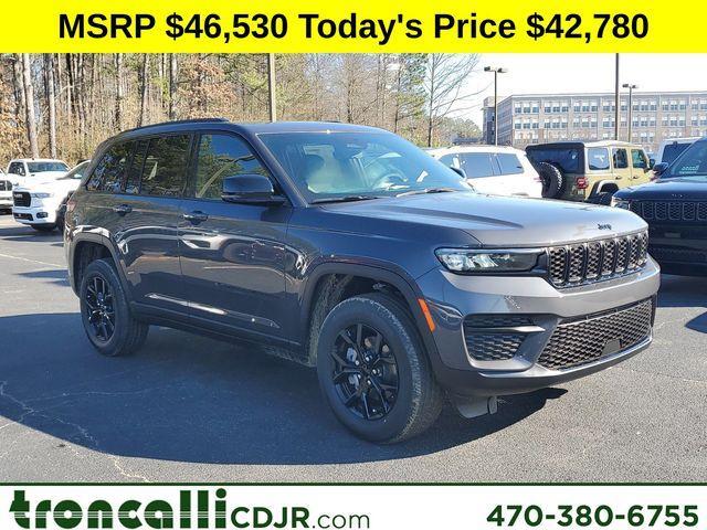 new 2025 Jeep Grand Cherokee car, priced at $42,780