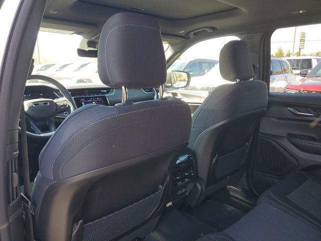 new 2025 Jeep Grand Cherokee L car, priced at $40,929
