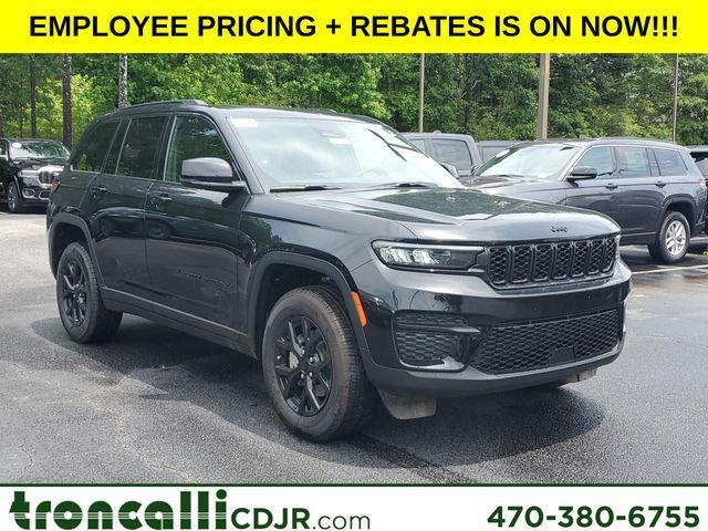 new 2025 Jeep Grand Cherokee car, priced at $38,750