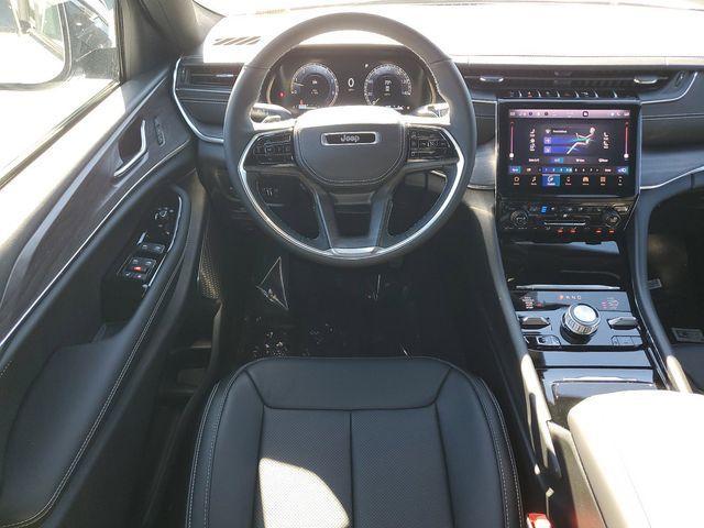 new 2025 Jeep Grand Cherokee car, priced at $52,959