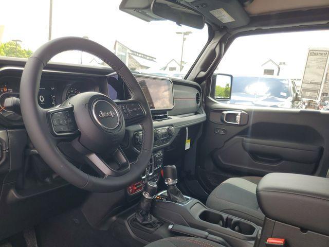 new 2025 Jeep Gladiator car, priced at $49,317