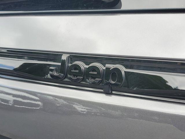 new 2025 Jeep Grand Cherokee car, priced at $39,141