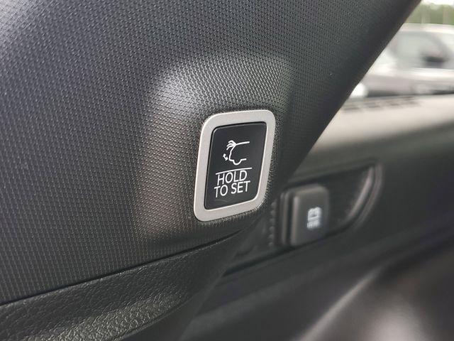 new 2025 Jeep Grand Cherokee car, priced at $39,141