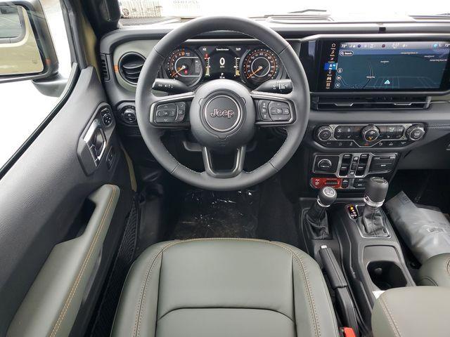 new 2025 Jeep Gladiator car, priced at $53,022