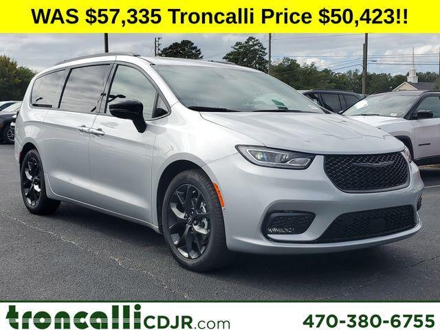 new 2026 Chrysler Pacifica car, priced at $50,423