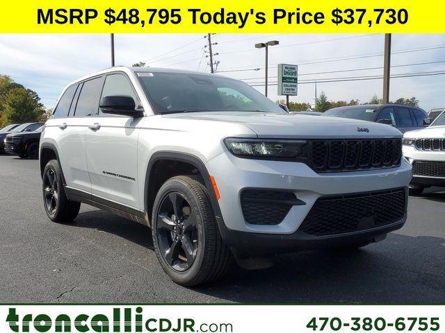 new 2024 Jeep Grand Cherokee car, priced at $37,730