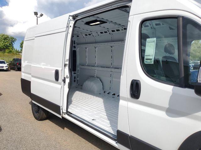 new 2024 Ram ProMaster 3500 car, priced at $50,612