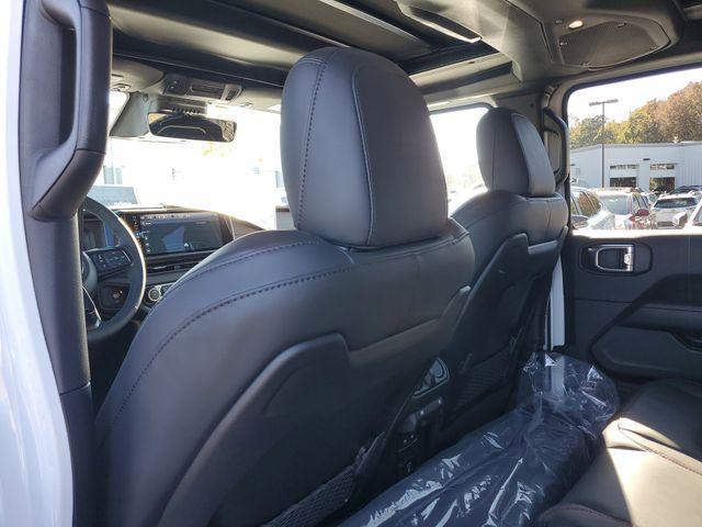 new 2026 Jeep Wrangler car, priced at $65,698