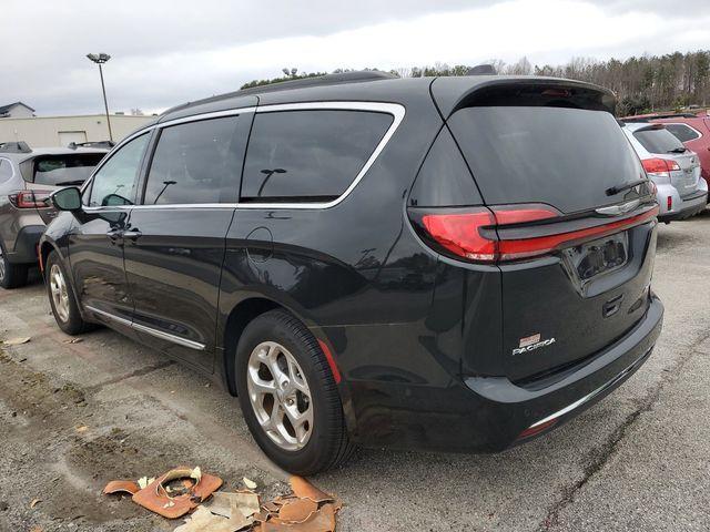 used 2022 Chrysler Pacifica car, priced at $33,991