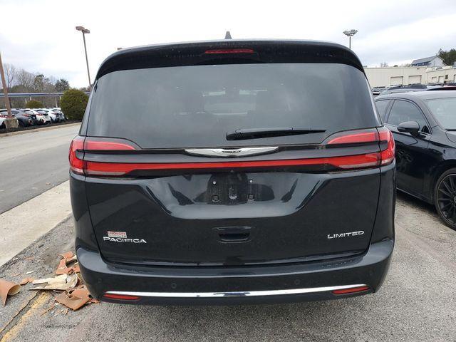 used 2022 Chrysler Pacifica car, priced at $33,991