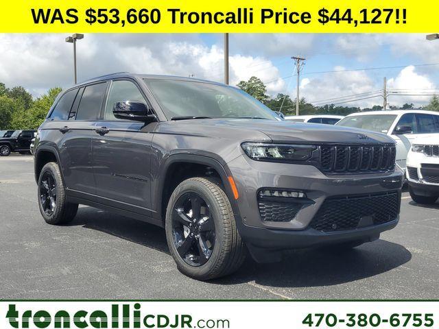 new 2025 Jeep Grand Cherokee car, priced at $44,127