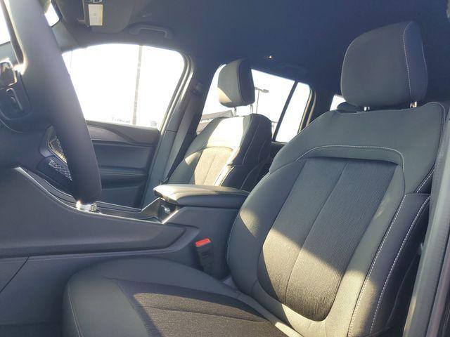 new 2025 Jeep Grand Cherokee car, priced at $33,860