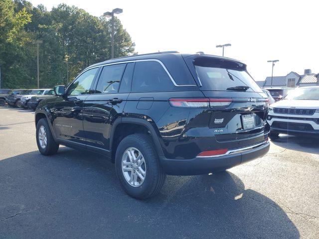 new 2025 Jeep Grand Cherokee car, priced at $33,860