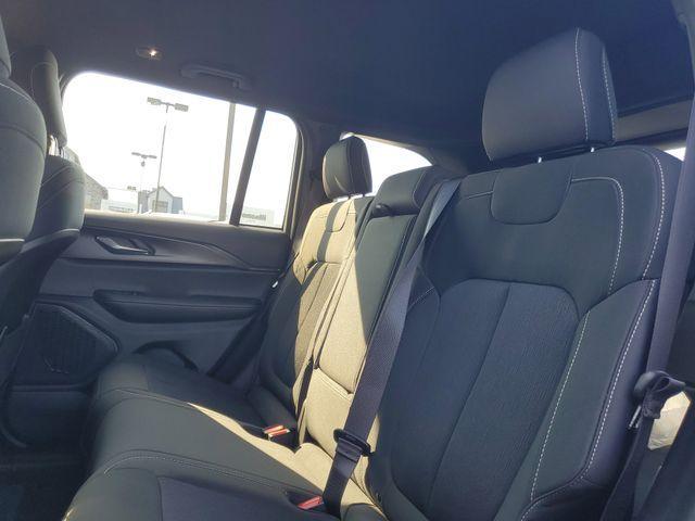 new 2025 Jeep Grand Cherokee car, priced at $33,860