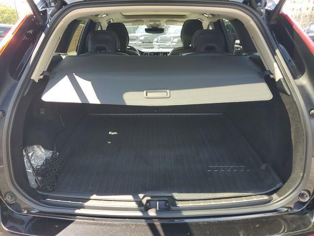 used 2022 Volvo XC60 car, priced at $35,475