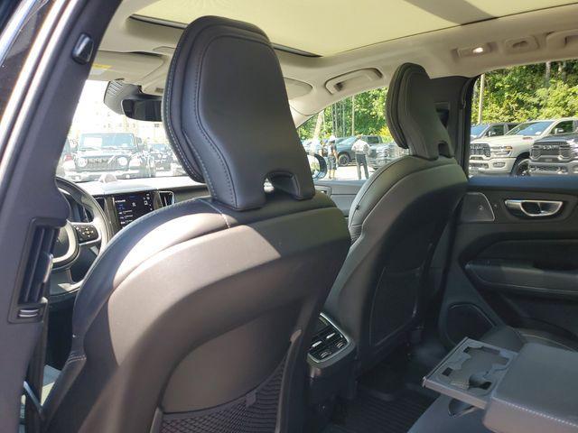used 2022 Volvo XC60 car, priced at $35,475