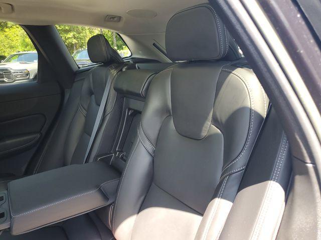 used 2022 Volvo XC60 car, priced at $35,475