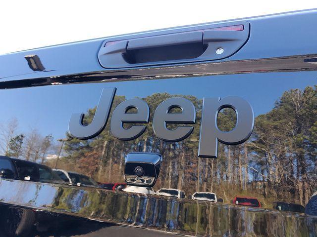 new 2025 Jeep Gladiator car, priced at $38,582