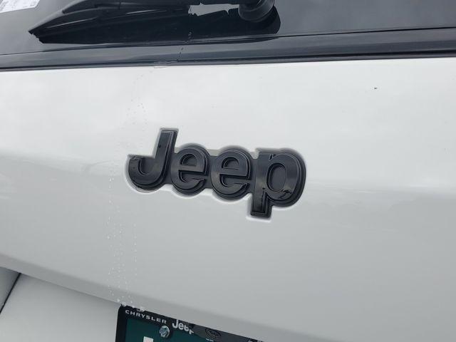 new 2025 Jeep Grand Cherokee L car, priced at $61,939