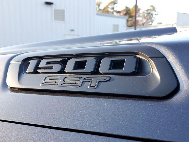 new 2025 Ram 1500 car, priced at $50,533