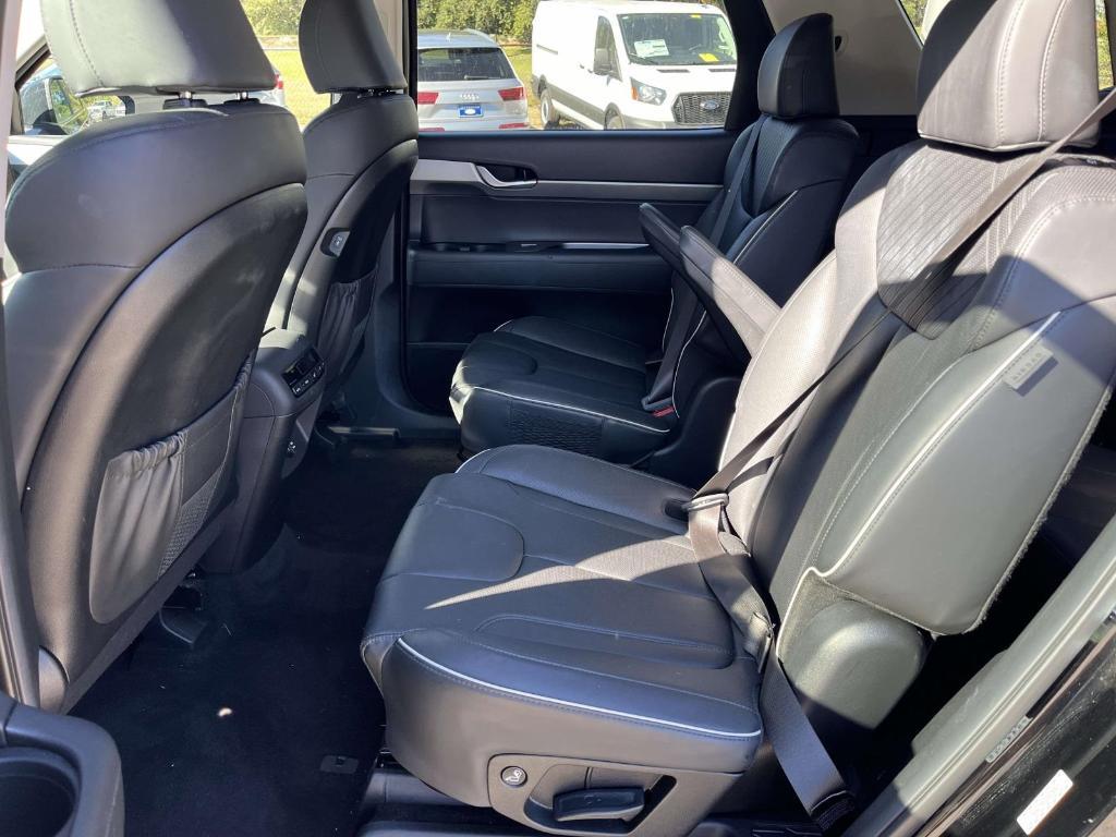 used 2024 Hyundai Palisade car, priced at $31,874