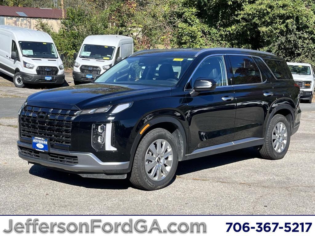 used 2024 Hyundai Palisade car, priced at $31,874