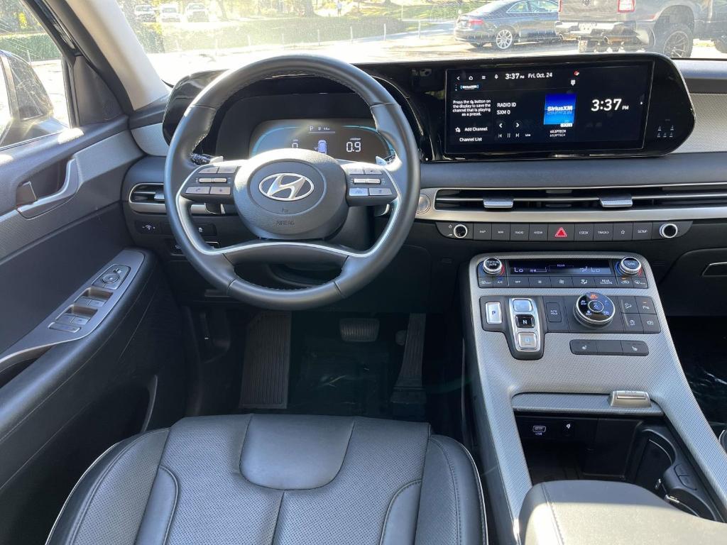 used 2024 Hyundai Palisade car, priced at $31,874