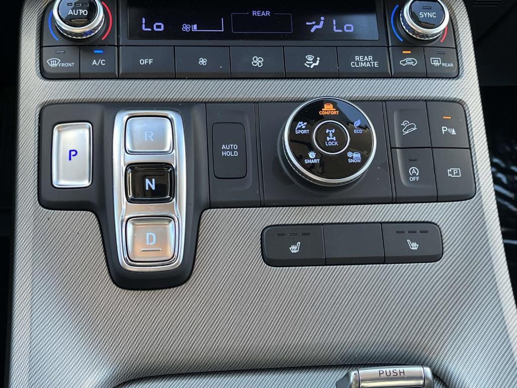 used 2024 Hyundai Palisade car, priced at $31,874