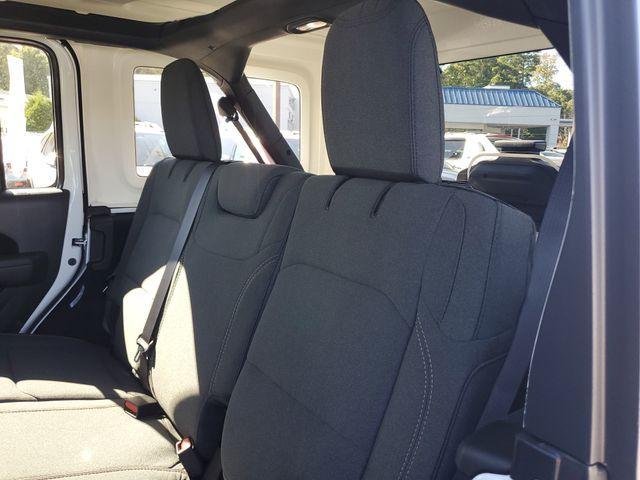new 2026 Jeep Wrangler car, priced at $39,723