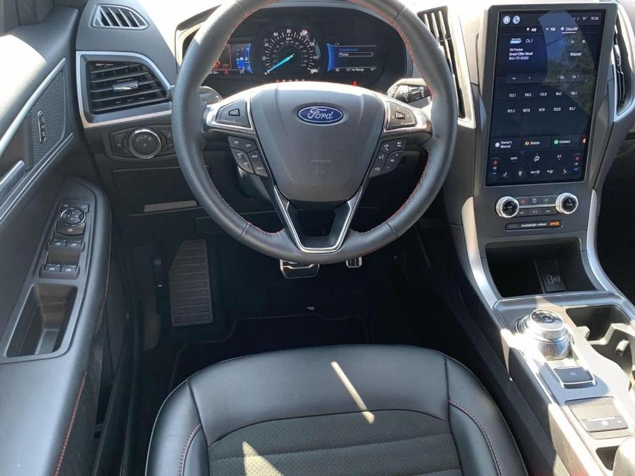 used 2024 Ford Edge car, priced at $35,591