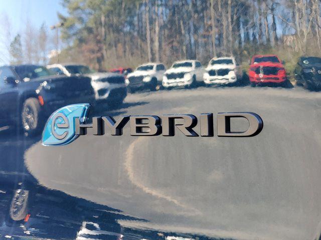 new 2025 Chrysler Pacifica Hybrid car, priced at $45,408