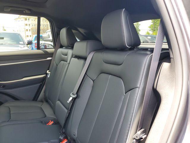 new 2025 Jeep Wagoneer S car, priced at $48,122