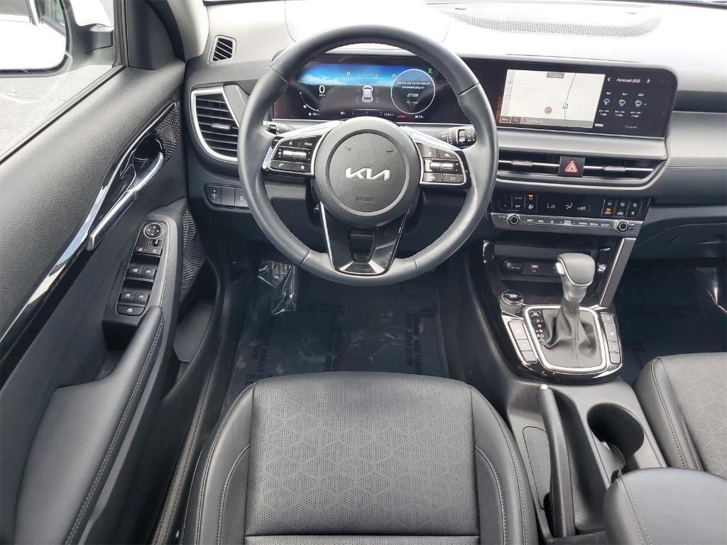 used 2024 Kia Seltos car, priced at $24,650