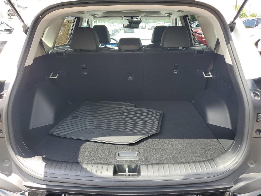 used 2024 Kia Seltos car, priced at $24,650