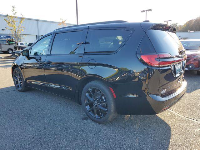 new 2026 Chrysler Pacifica car, priced at $50,203