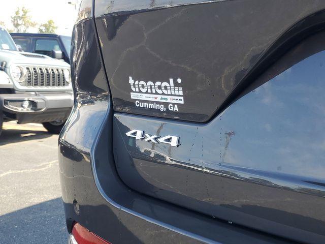 new 2025 Jeep Grand Cherokee car, priced at $29,860