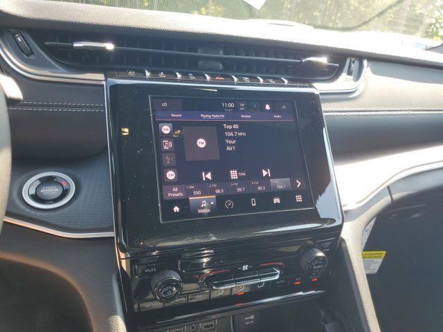 new 2025 Jeep Grand Cherokee car, priced at $29,860