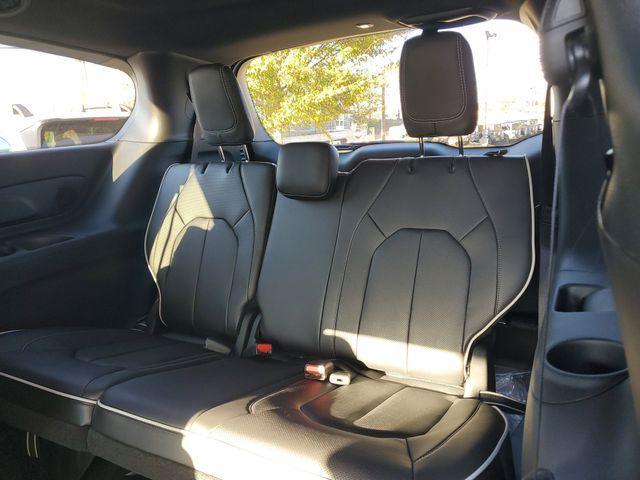 new 2026 Chrysler Pacifica car, priced at $48,286