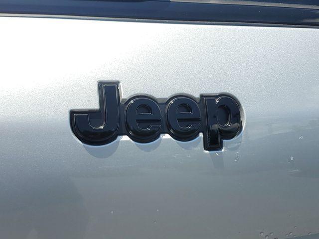 new 2025 Jeep Grand Cherokee L car, priced at $43,883