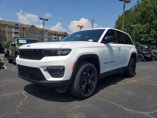 new 2025 Jeep Grand Cherokee car, priced at $41,341
