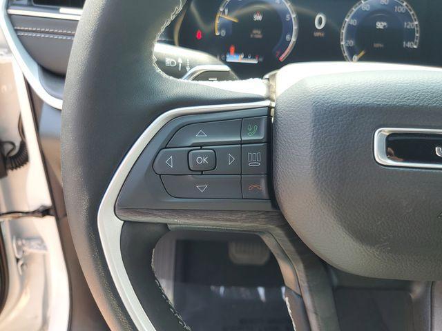 new 2025 Jeep Grand Cherokee car, priced at $41,341
