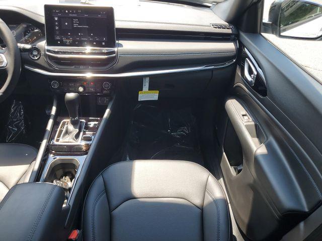 new 2025 Jeep Compass car, priced at $34,777