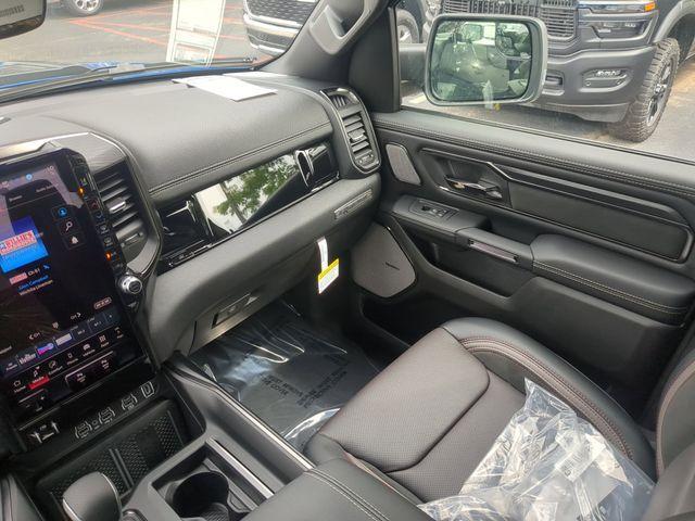 new 2025 Ram 1500 car, priced at $61,664